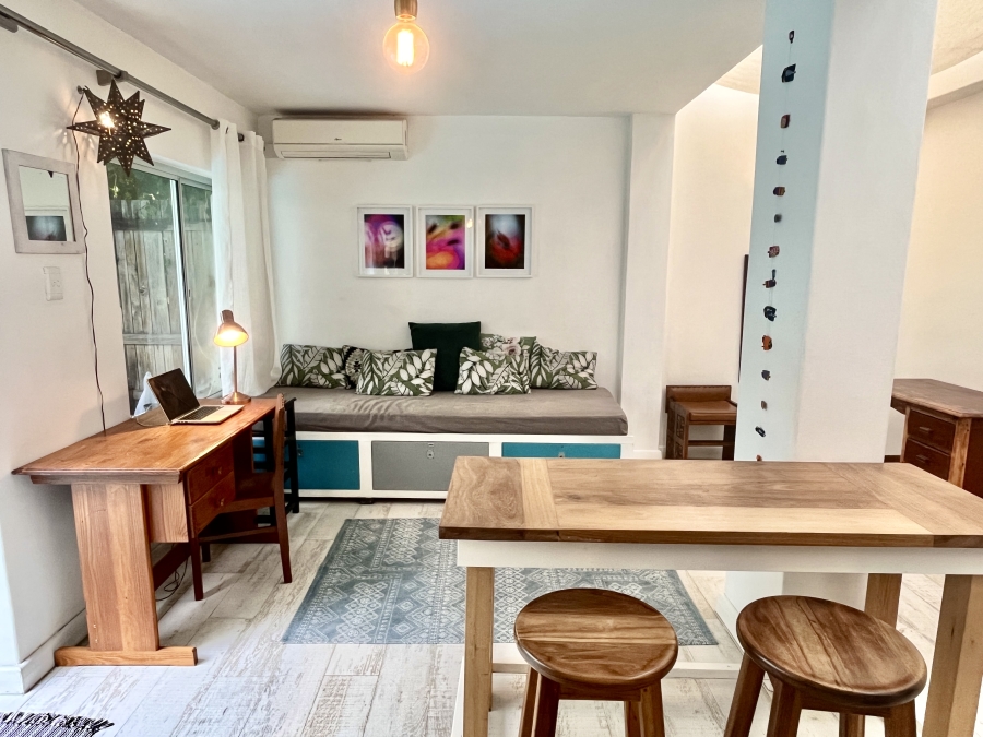 To Let 1 Bedroom Property for Rent in Sea Point Western Cape